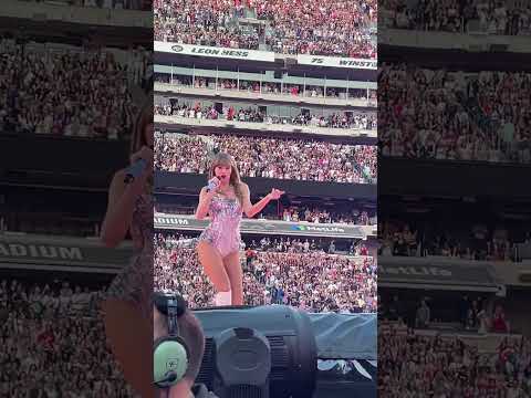 Taylor Swift - Cruel Summer LIVE at The Eras Tour 5-27-23 #taylorswift #tstheerastour #erastour