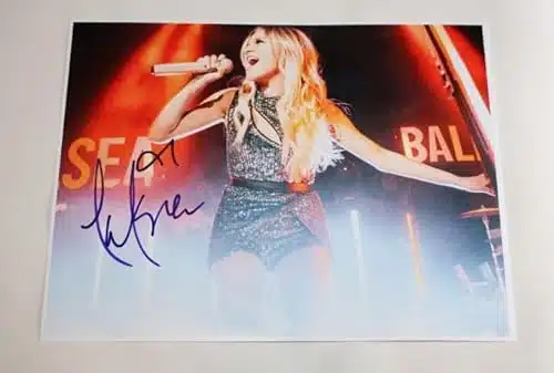 Kelsea Ballerini 'Half Of My Hometown' Signed Autographed Xglossy Poster Photo Loa